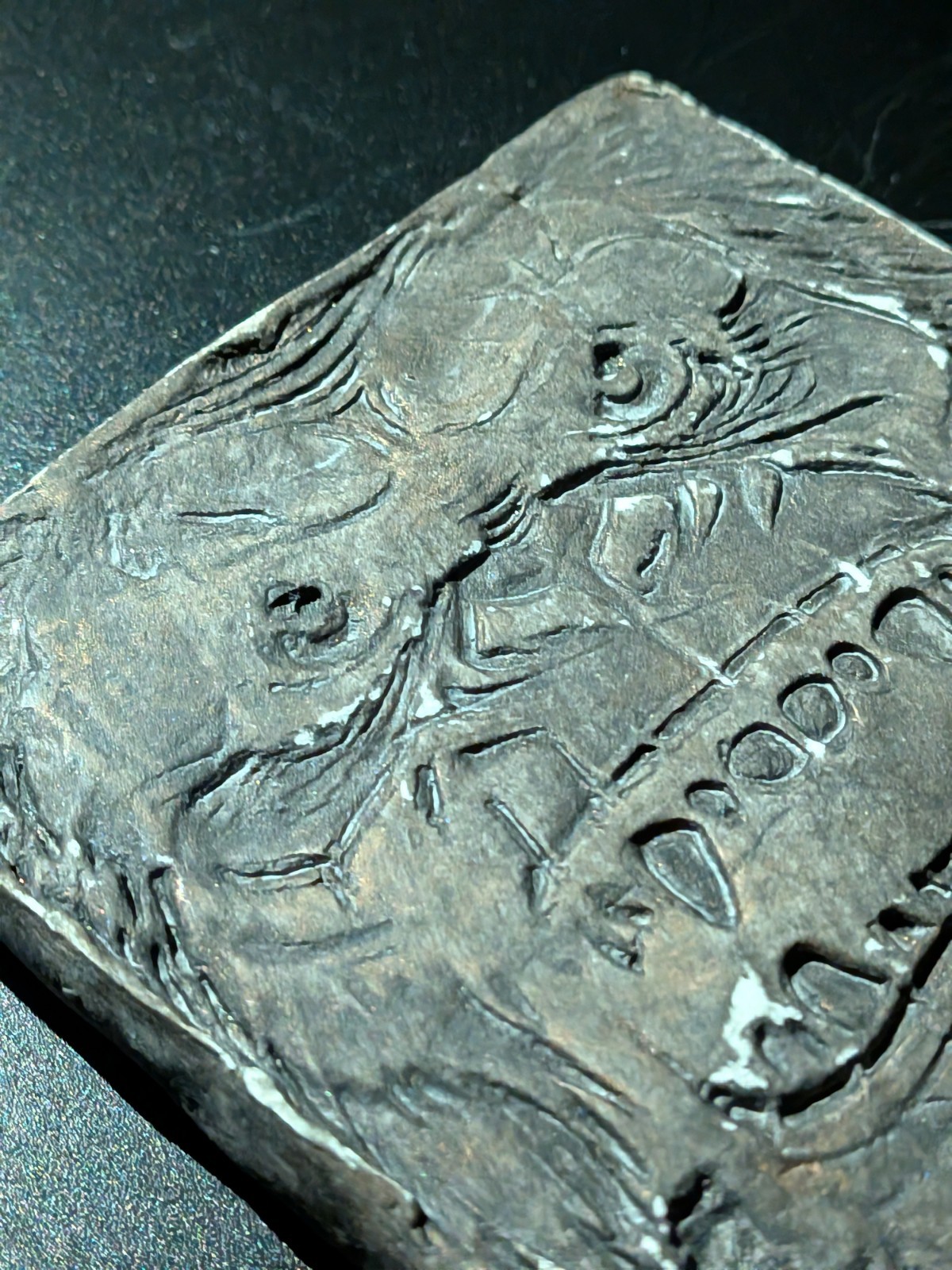 HIBAGON Clay Relief - Handmade Japanese Folklore Sculpture, Dark Copper, 10x10cm - Image 7