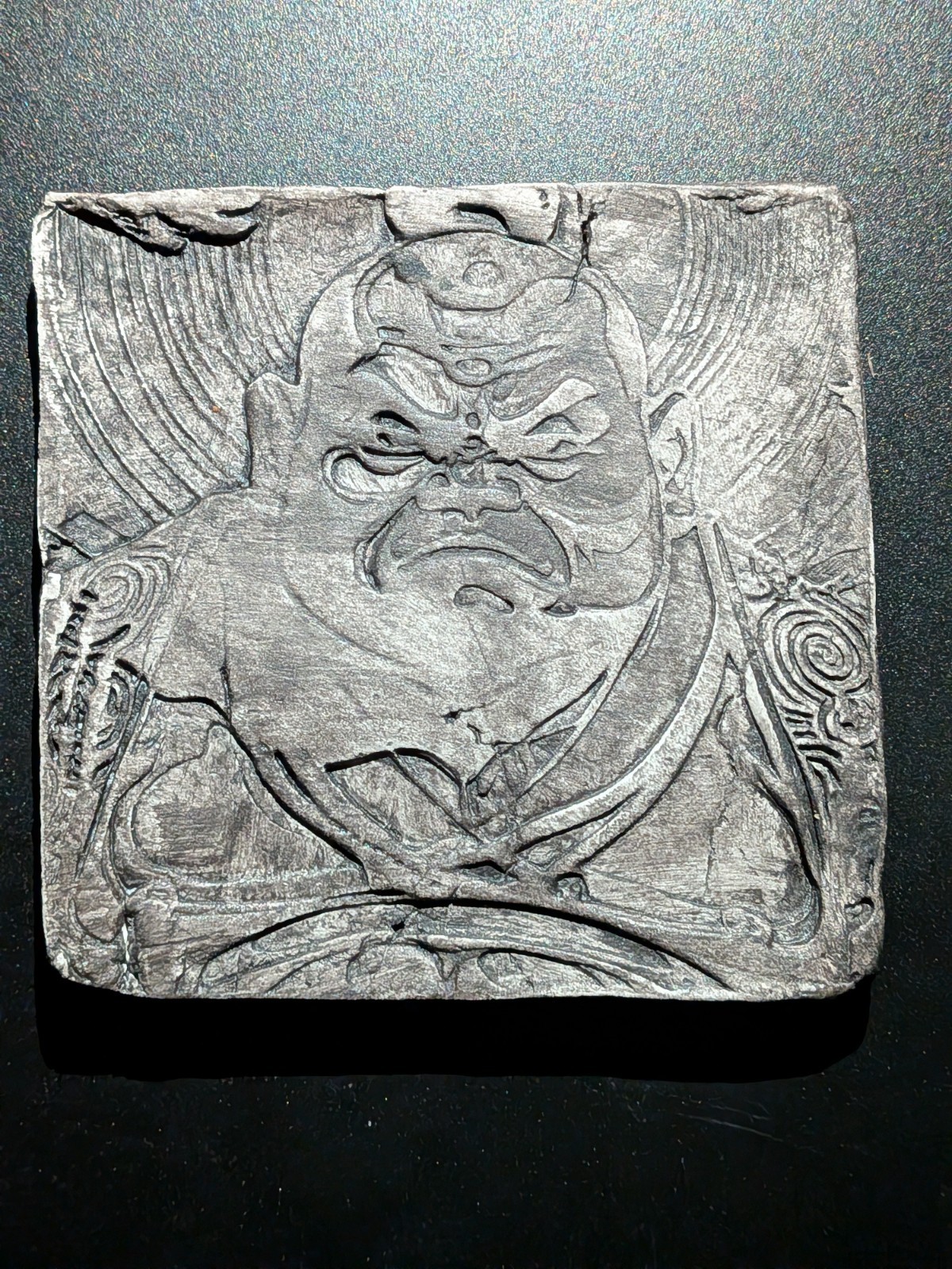 NIO GUARDIAN Clay Relief - Handmade Japanese Temple Sculpture, Grey, 10x10cm - Image 2