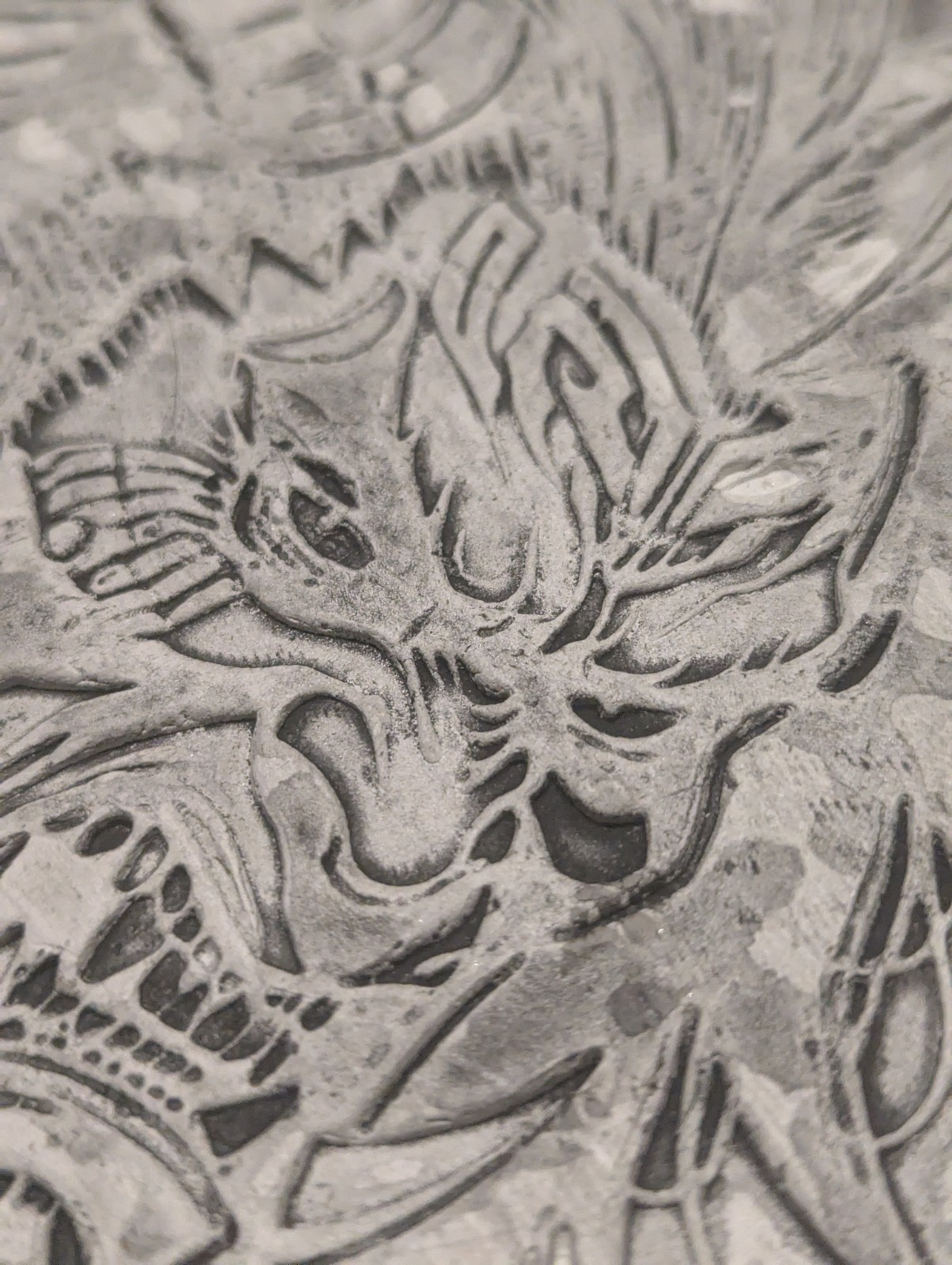 ONI YOKAI Clay Relief - Handmade Japanese Demon Sculpture, 20x20cm - Image 3