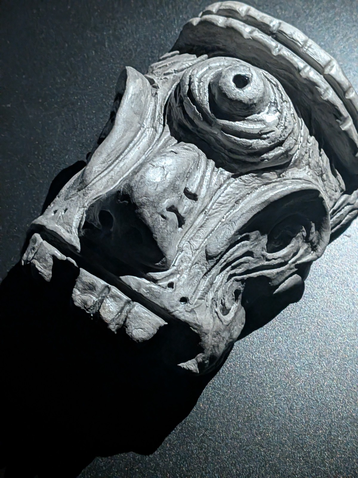 BASIN GHOST Clay Demon Mask – Handmade Yokai Sculpture, Dark Grey - Image 3
