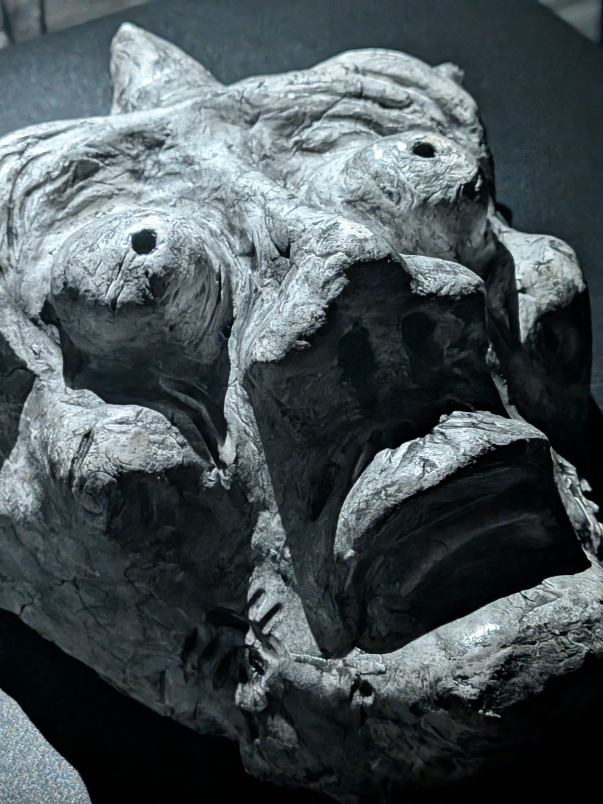 ONI KING Clay Demon Mask - Handmade Yokai Sculpture, Copper - Image 4