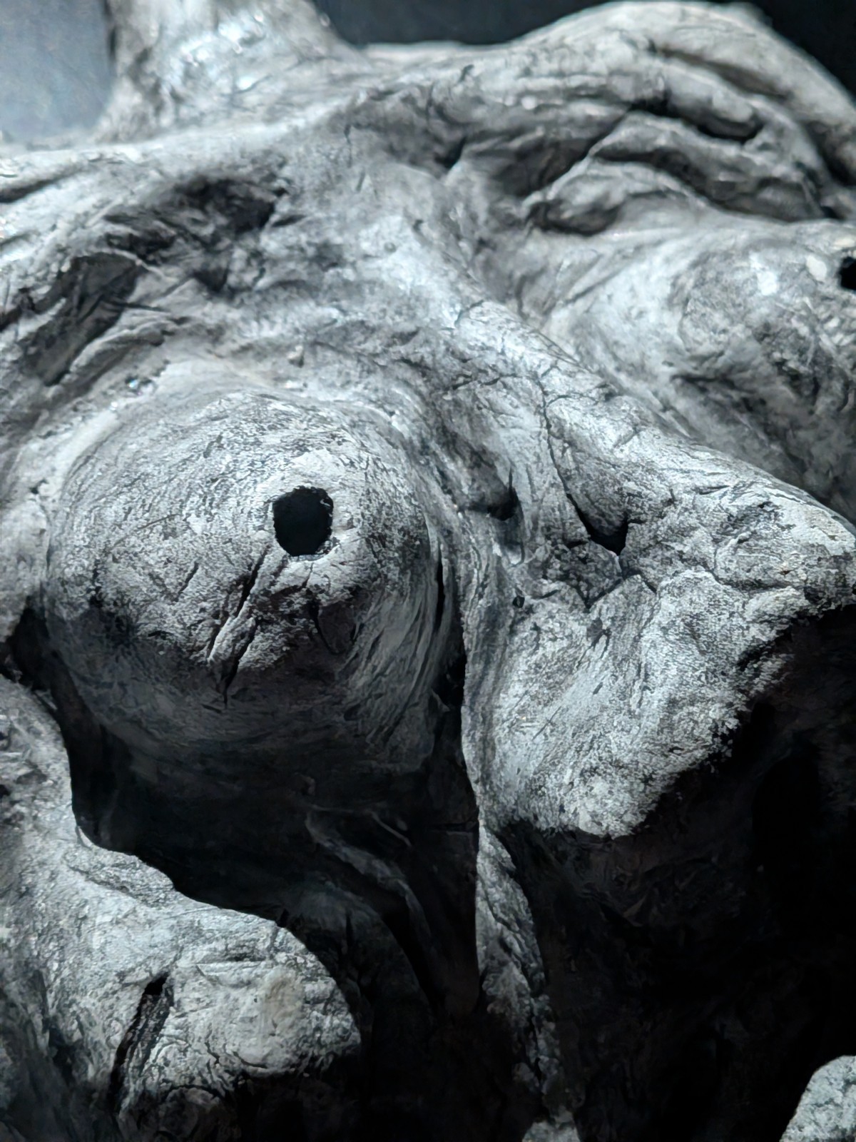 ONI KING Clay Demon Mask - Handmade Yokai Sculpture, Copper - Image 11