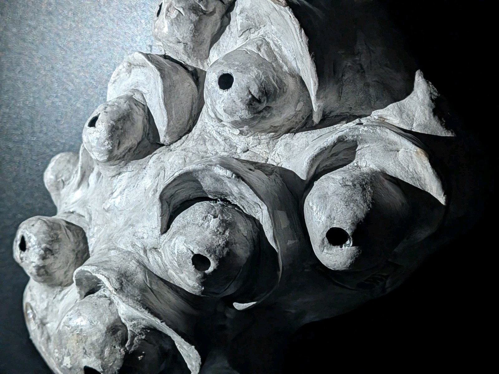 GHOST EYES Clay Demon Mask - Handmade Yokai Sculpture, White - Image 9