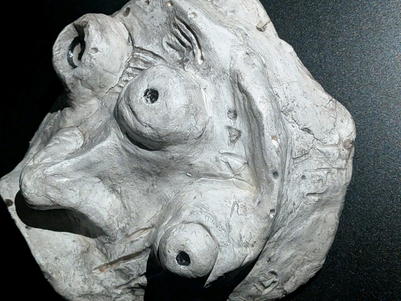 IWA-ZURA Clay Demon Mask - Handmade Yokai Sculpture, White - Image 5