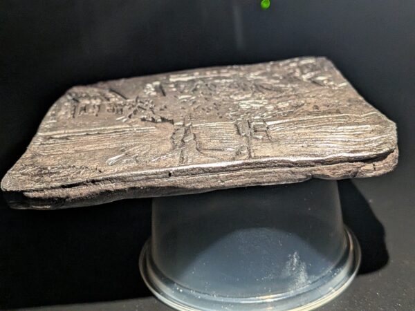 METRO FALLS Clay Relief - Handmade Japanese Cityscape, Silver, 10x10cm - Image 23