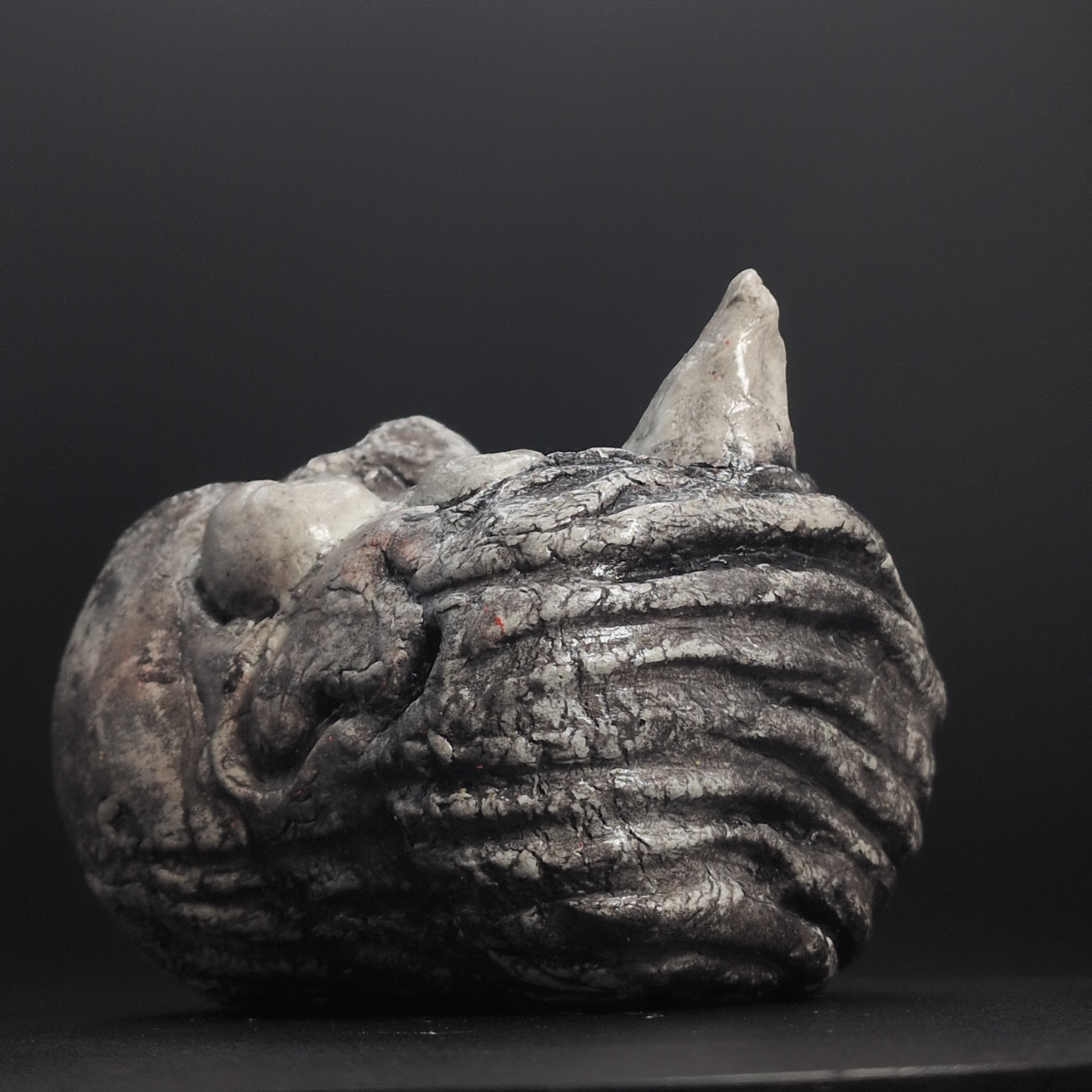 HOSOSHI ONI - Handmade Japanese Clay Effigy, Silver Black, Four-Eyed Watchman - Image 7