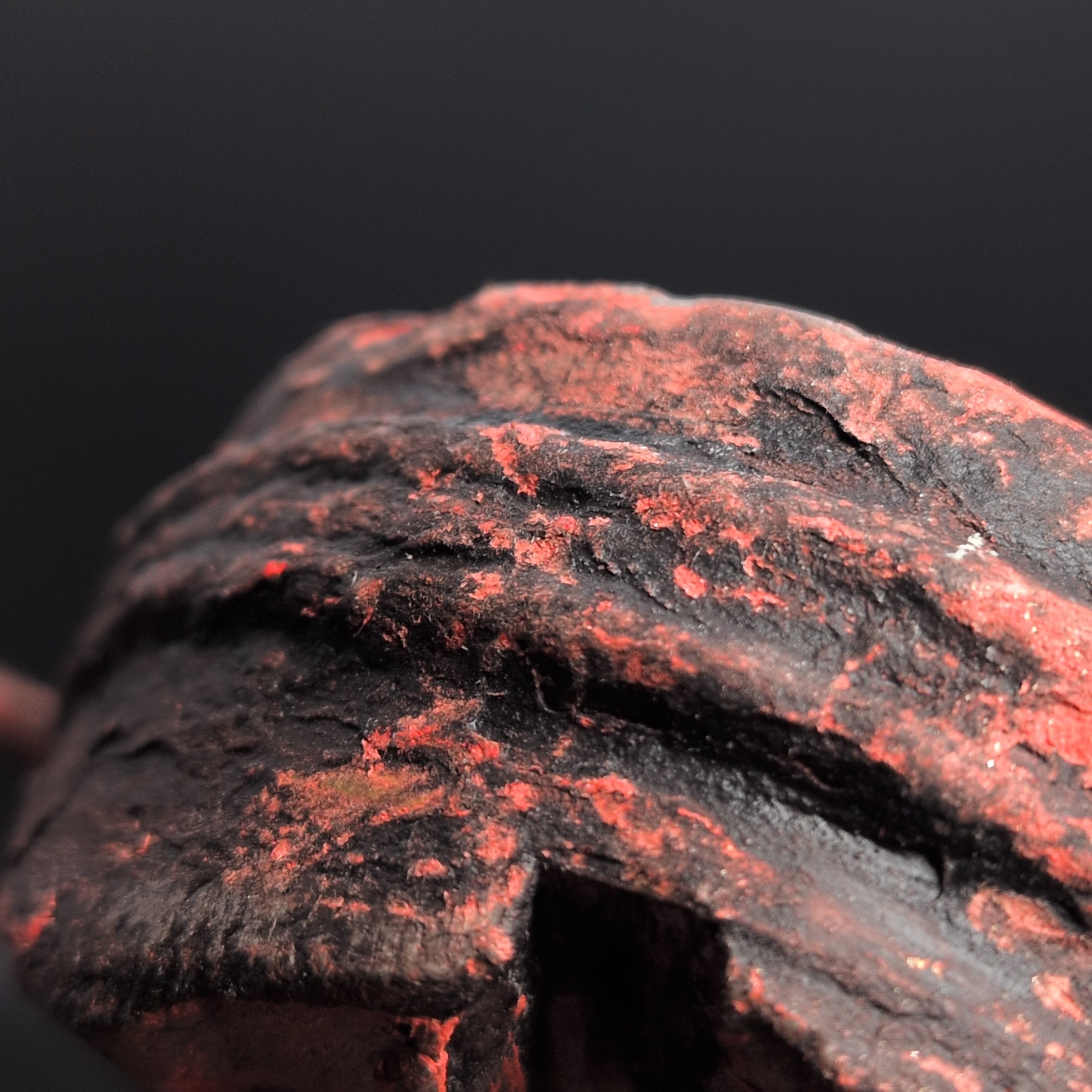 SPIRIT VESSEL - Handmade Japanese Yorishiro, Red and Charcoal, Emberhusk, Medium - Image 12